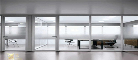 南寧辦公室裝修隔斷用什么材料比較好？
