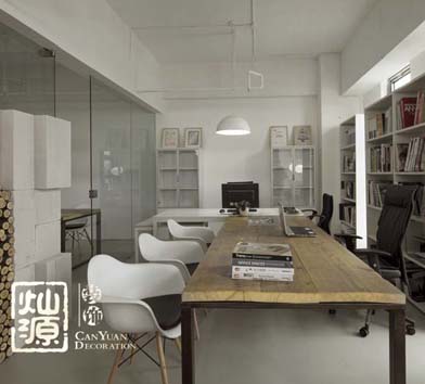 不做“門”外漢，燦源告訴你辦公室裝修應(yīng)該這么選防盜門