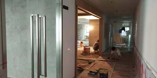 大門(mén)包連框