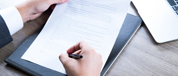 南寧裝飾裝修二級(jí)資質(zhì)掛靠合同包括哪些內(nèi)容？