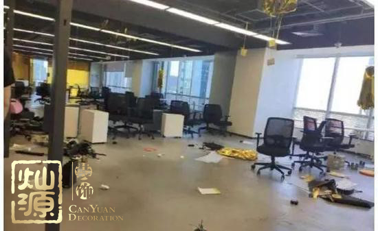 ofo小黃車(chē)日均退款3500人 ，走下神壇的小黃車(chē)辦公室人去樓空？