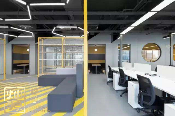 ofo小黃車(chē)日均退款3500人 ，走下神壇的小黃車(chē)辦公室人去樓空？