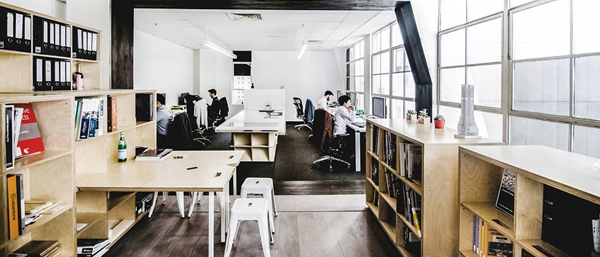 60平米7人辦公室布局圖  設計師讓辦公室的功能超出想象