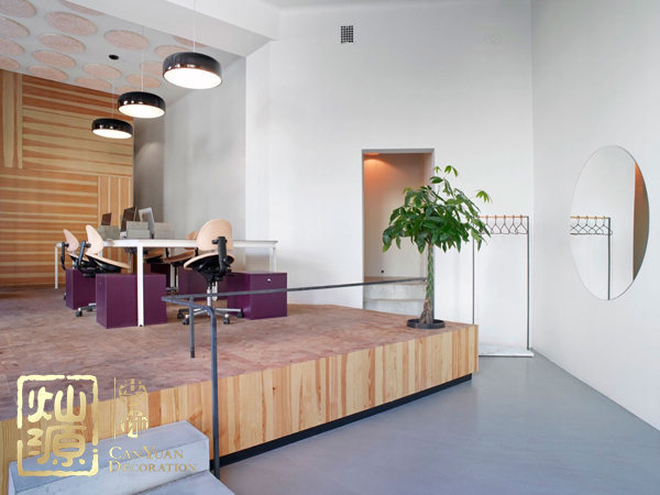 小面積辦公室怎么布置？瑞典設(shè)計師教你打造高利用率的垂直空間