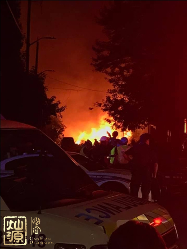 英國倫敦發(fā)生爆炸 探究英國倫敦發(fā)生爆炸的原因及現(xiàn)場照片