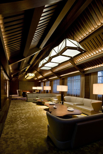 酒店客房裝修設(shè)計(jì)要想吸引更多客人，就要與這些掛鉤